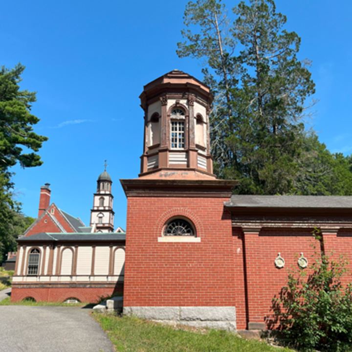 Searles Estate Image 3